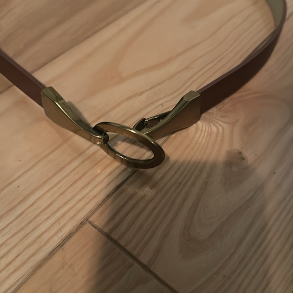 EXPRESS | NWOT Adjustable Single Hook Belt Women’s M/L - Picture 3 of 5